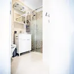 Happy Apartment