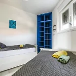 Apartment Happy Zaboric