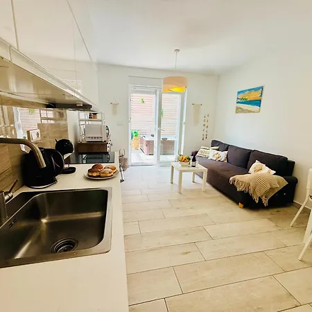 Happy Apartment Zaboric